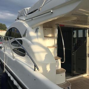 Porto Privat Yacht